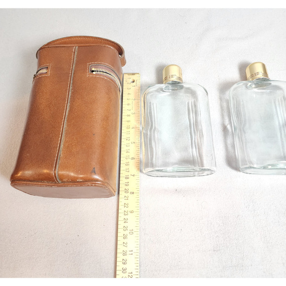 Vintage Mid-Century Travel Leather‎ Flask Carrier With (2) Glass Flasks - Picture 9 of 9